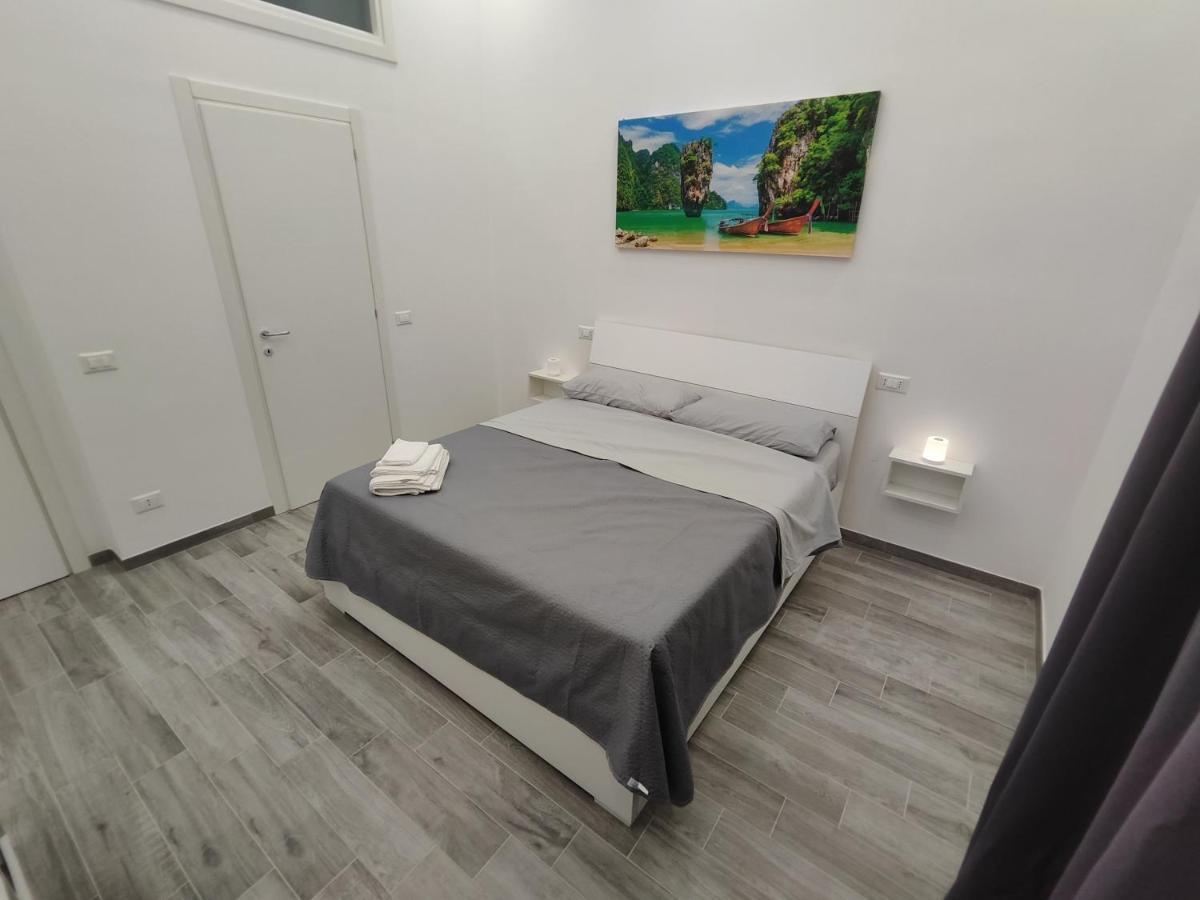 B&B Il Regno Delle Due Sicilie Napoli Eksteriør billede